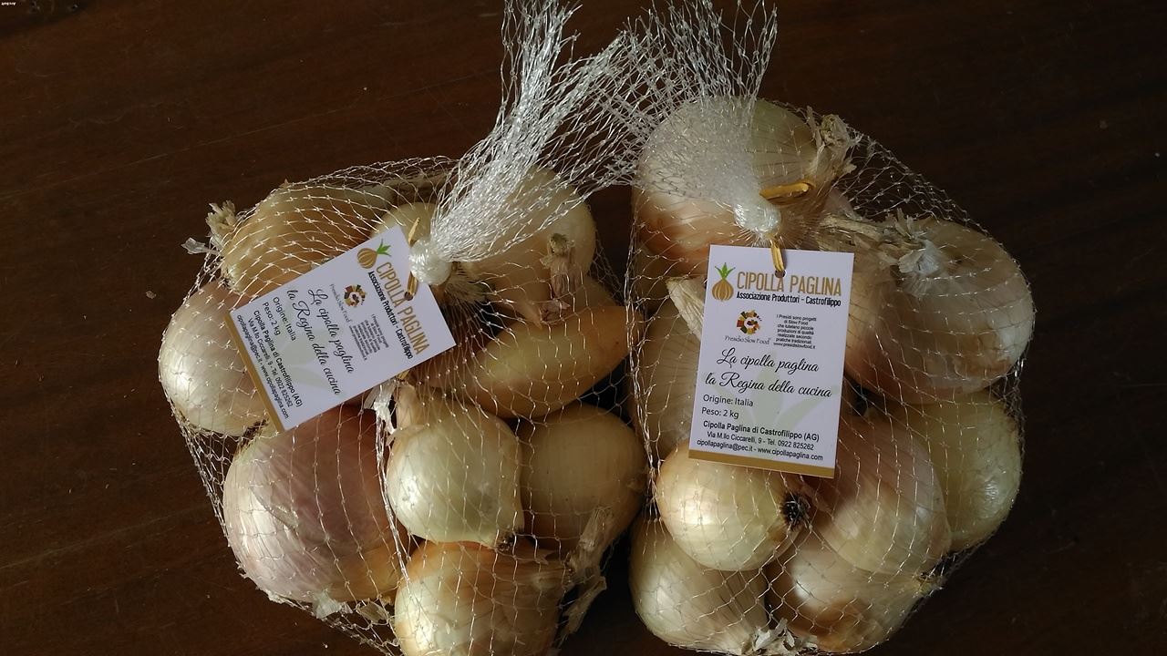 Cipolla Paglina, prodotti freschi e confezionati